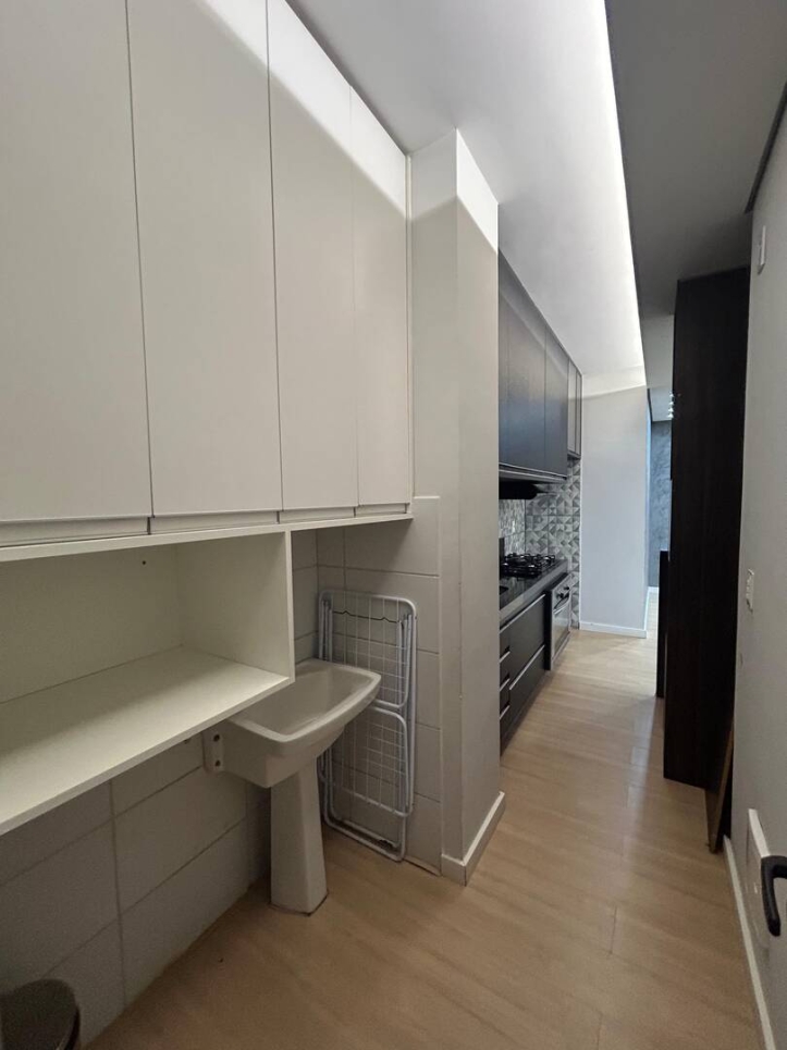 Apartamento à venda com 3 quartos, 92m² - Foto 12