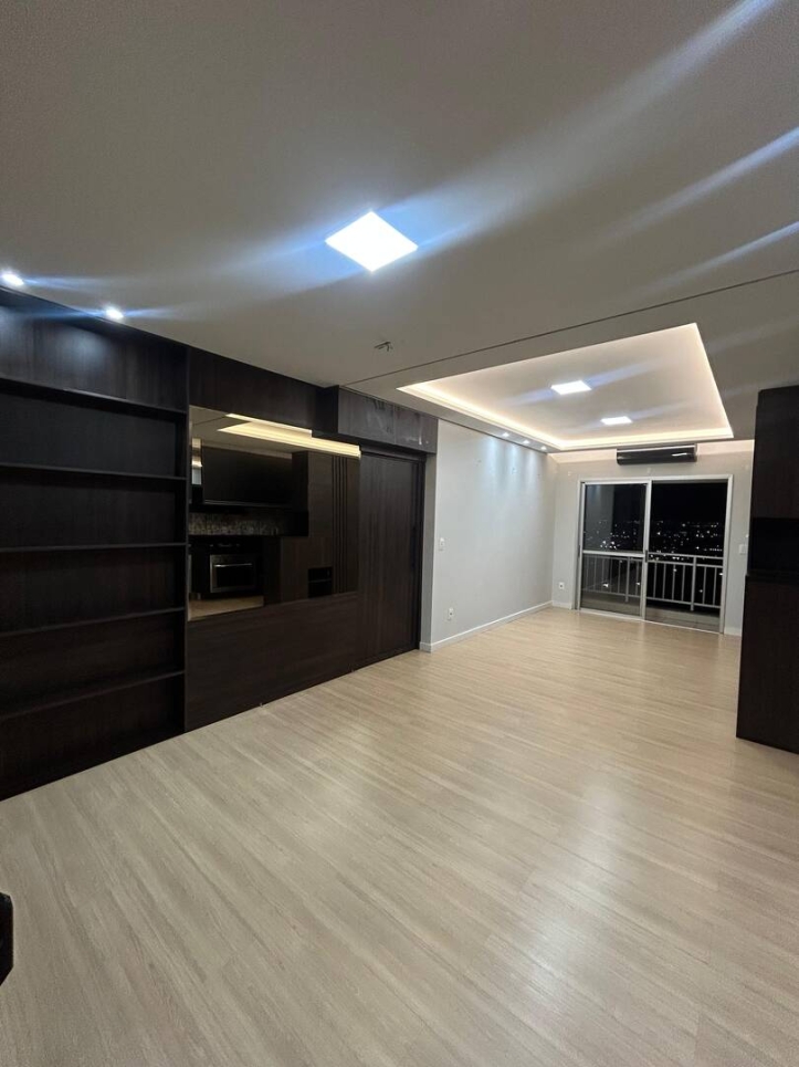 Apartamento à venda com 3 quartos, 92m² - Foto 2