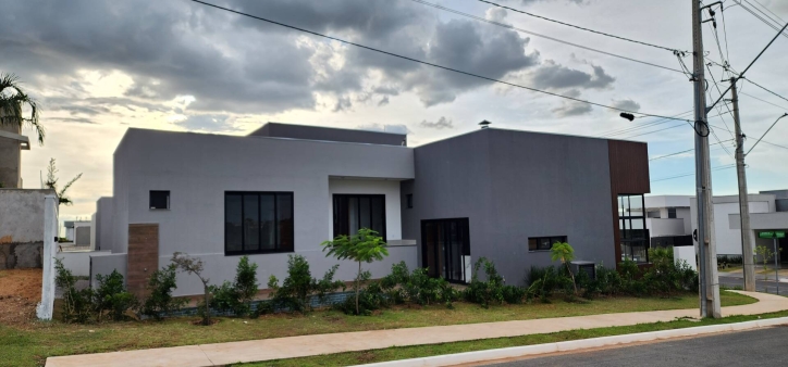 Casa à venda com 3 quartos, 213m² - Foto 9
