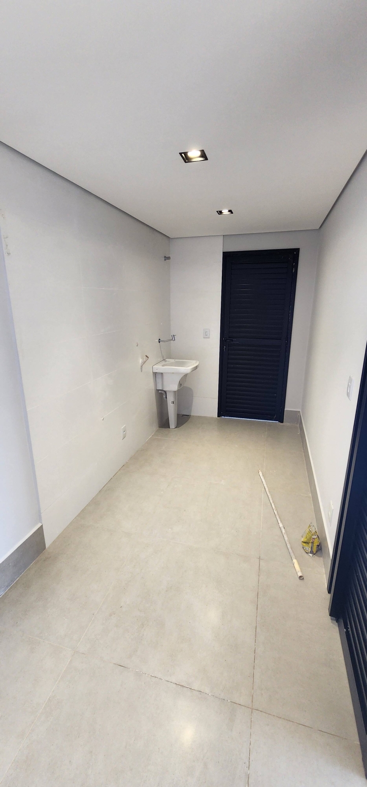 Casa à venda com 3 quartos, 213m² - Foto 13