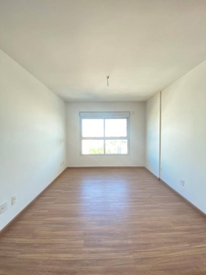 Apartamento à venda com 4 quartos, 226m² - Foto 12
