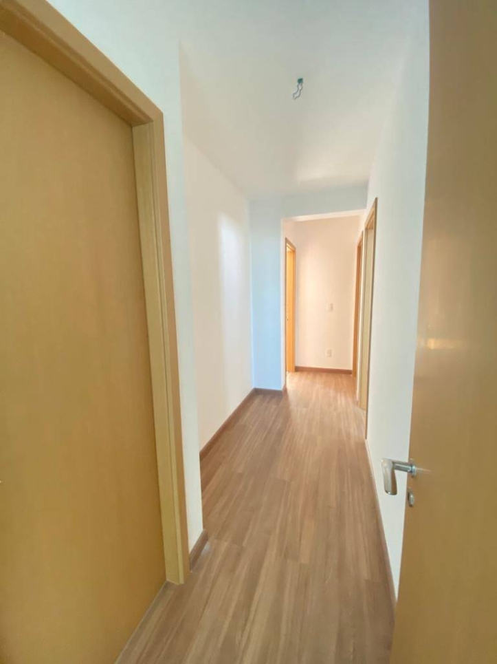 Apartamento à venda com 4 quartos, 226m² - Foto 17