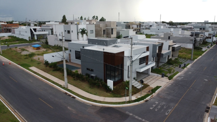 Casa à venda com 3 quartos, 213m² - Foto 25