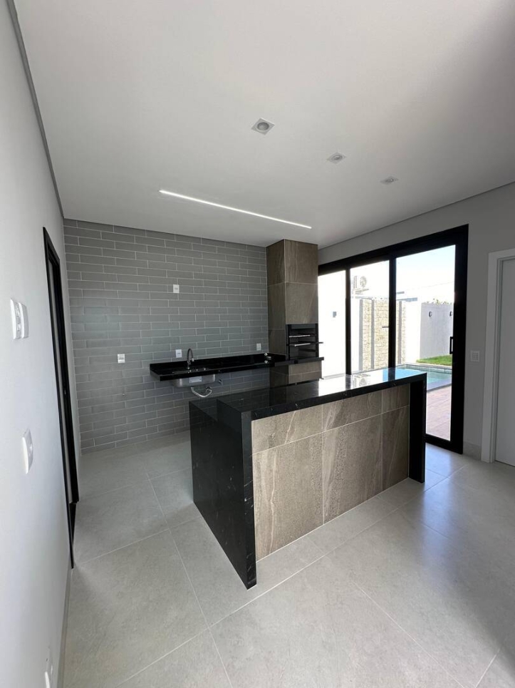Apartamento à venda com 3 quartos, 148m² - Foto 9