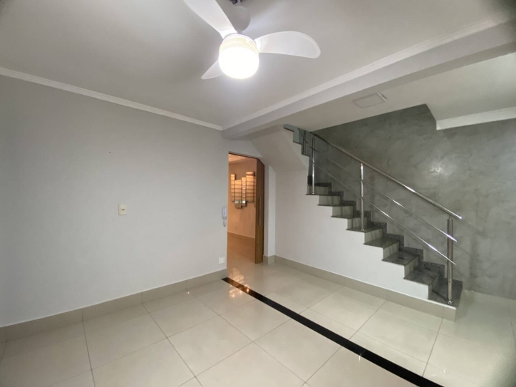 Casa de Condomínio à venda com 4 quartos, 150m² - Foto 3