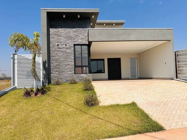 Venda em Novo Mundo - Várzea Grande