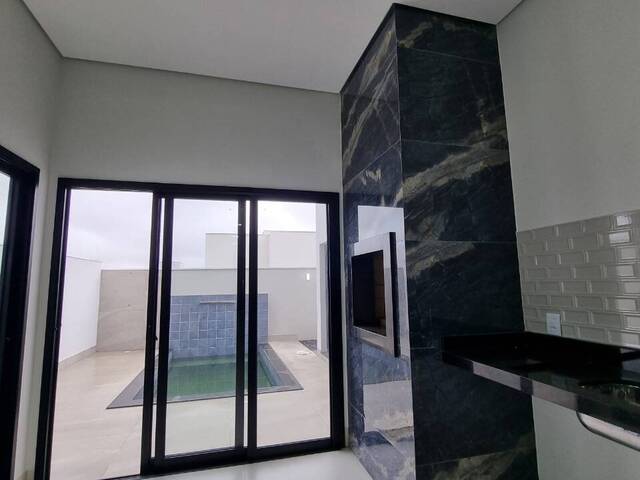 #302 - Casa para Venda em Cuiabá - MT - 3