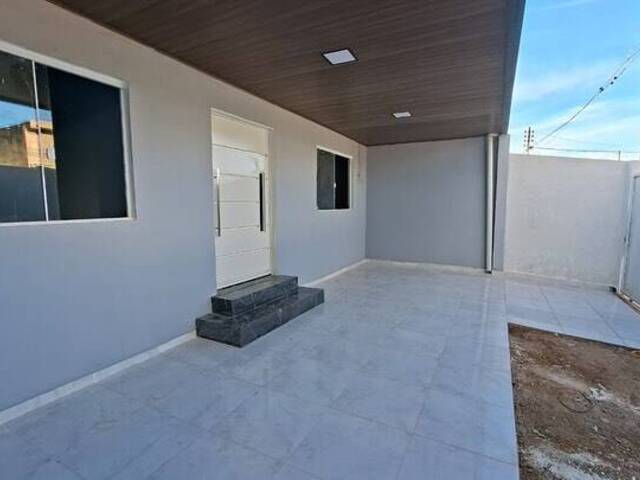 #303 - Casa para Venda em Cuiabá - MT - 2