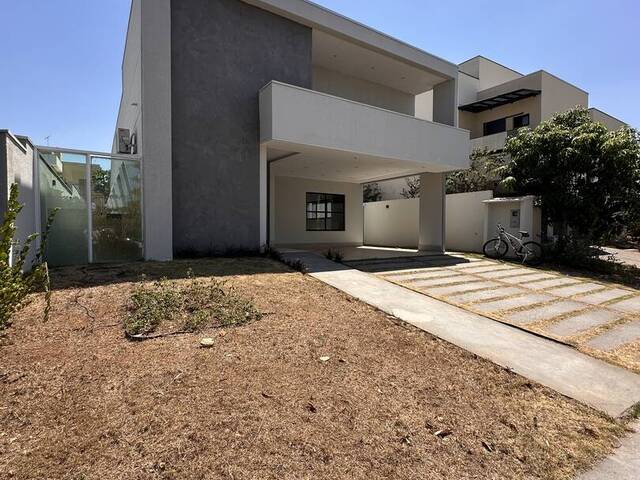#319 - Casa para Venda em Cuiabá - MT - 3