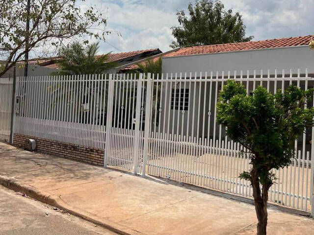 #328 - Casa para Venda em Cuiabá - MT - 2