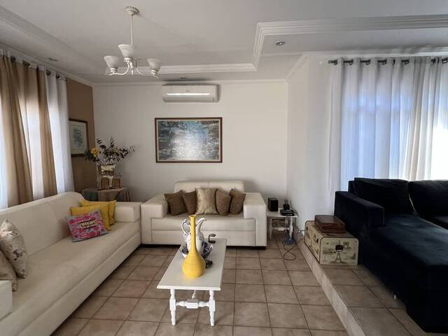 #333 - Casa para Venda em Cuiabá - MT - 2