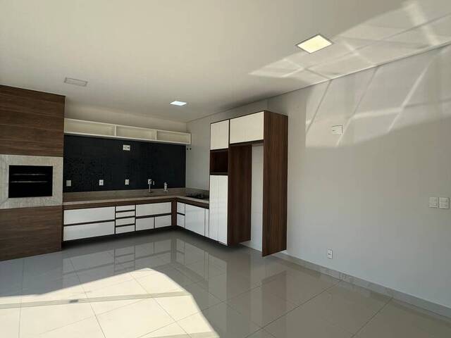 #366 - Casa para Venda em Cuiabá - MT - 3