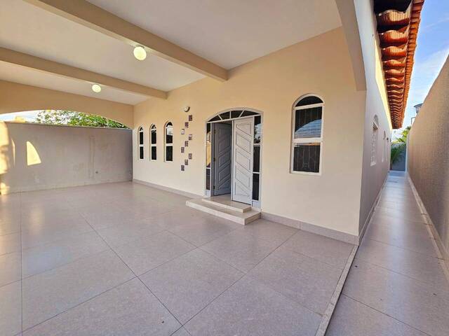 #421 - Casa para Venda em Cuiabá - MT - 2