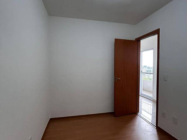 #422 - Apartamento para Venda em Cuiabá - MT - 2