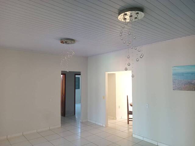 #425 - Casa para Venda em Várzea Grande - MT - 3