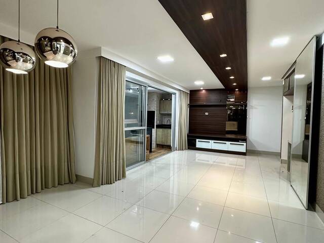 #427 - Apartamento para Venda em Cuiabá - MT