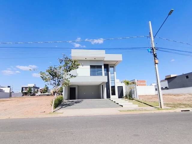 #451 - Apartamento para Venda em Cuiabá - MT - 2