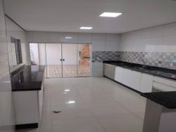 #81 - Casa para Venda em Cuiabá - MT - 3
